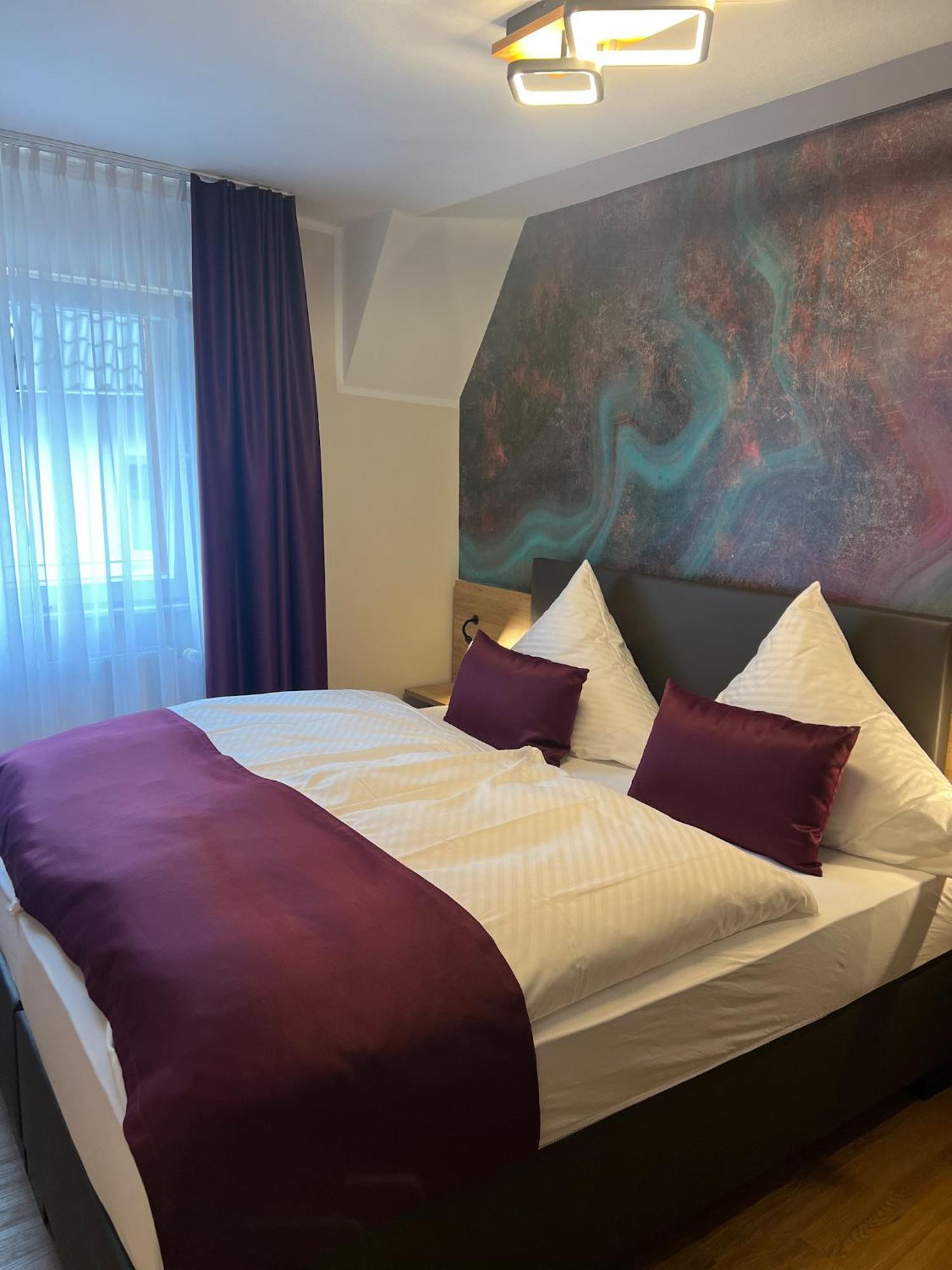 Hotel Restaurant Wolfsschlucht Gmbh Бад Мюнстерайфел Екстериор снимка